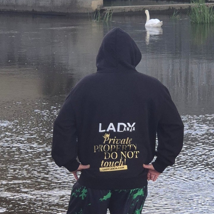 Hoodie „Private PROPERTY DO NOT touch“ - Owned & Proud Version