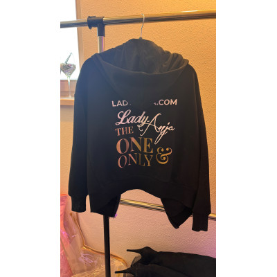 VENUS 2025 Sweater