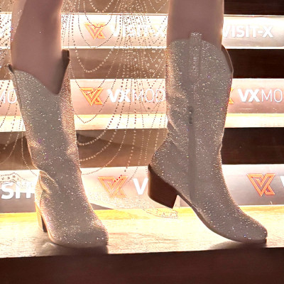 BLINGQUEEN Cowboy Boots | Glitzer Stiefel von meiner After VENUS Party